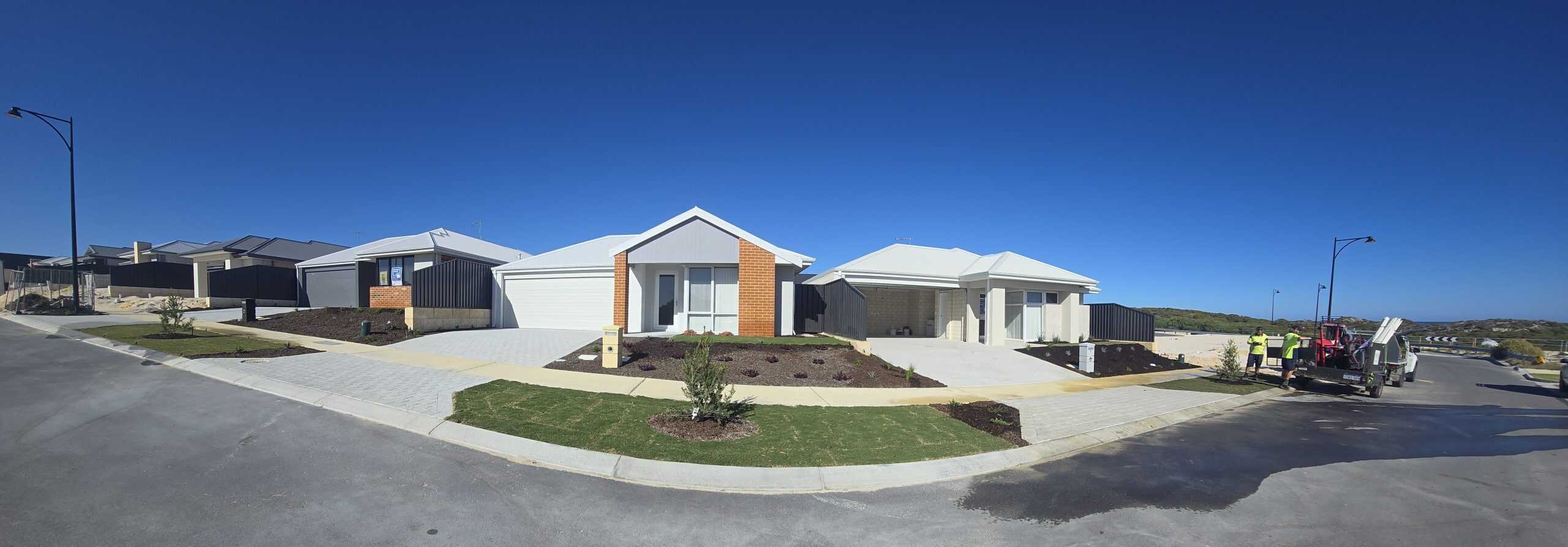 Front lard in Two Rocks with Savana Santa Ana Lawn